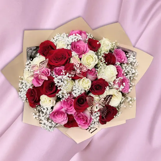 Ramo buchon white, pink and red.